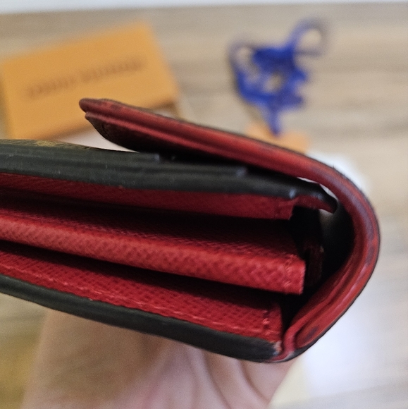 LOUIS VUITTON 2015 LV Monogram Sarah Retiro Wallet - Picture 10 of 17